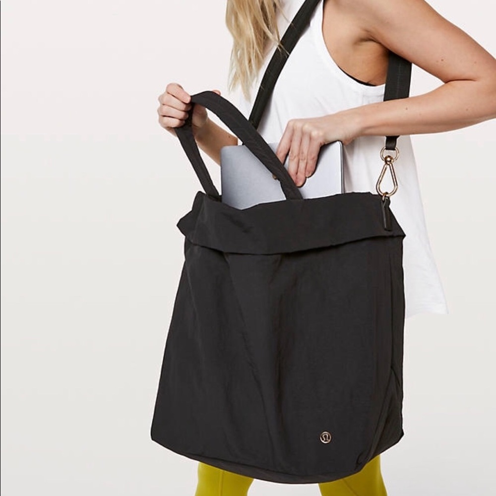 Lululemon on my level bag 30L